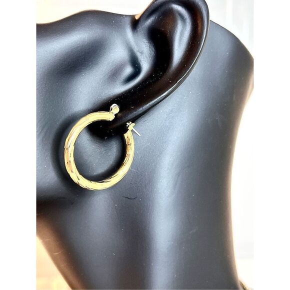 Pearl‎ Necklace, Gold Bracelets, Gold Hoop Earrings Costume Jewelry Buy 3/$18 - Picture 3 of 7